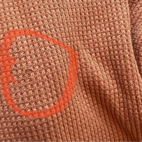 DAYDREAMER Cognac Mock Neck Thermal - Picture 7 of 16